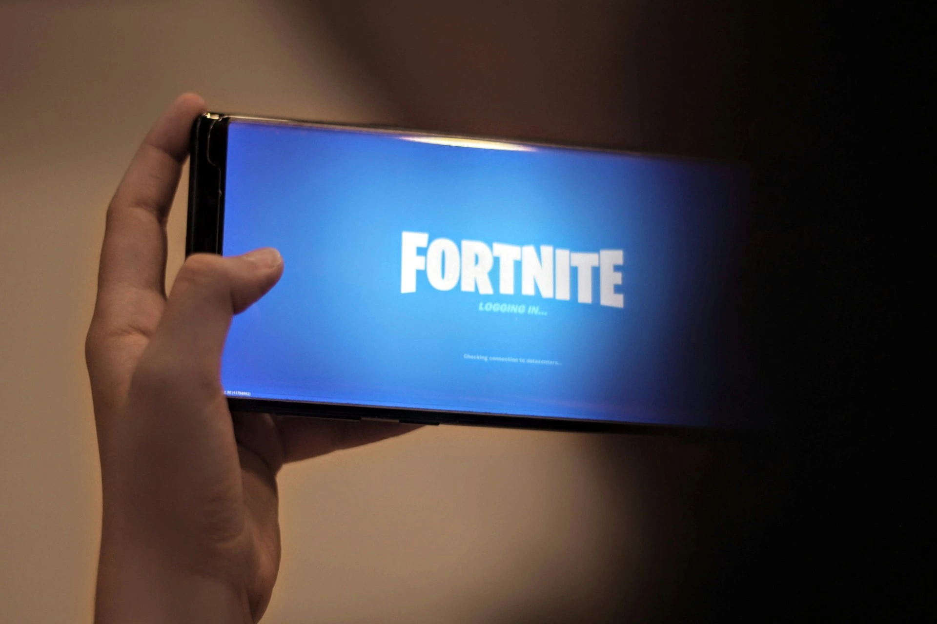 Epic Games si allea con Telef&oacute;nica per pre-installare l&rsquo;app dei giochi su dispositivi Android