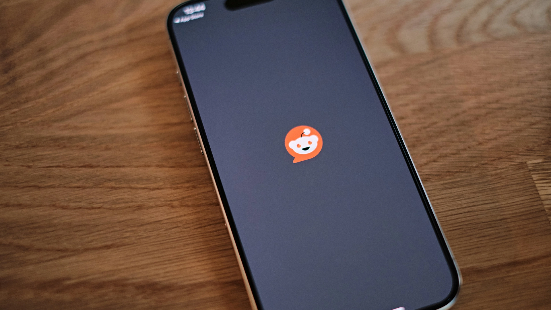 Reddit Prevede di Diventare un Motore di Ricerca